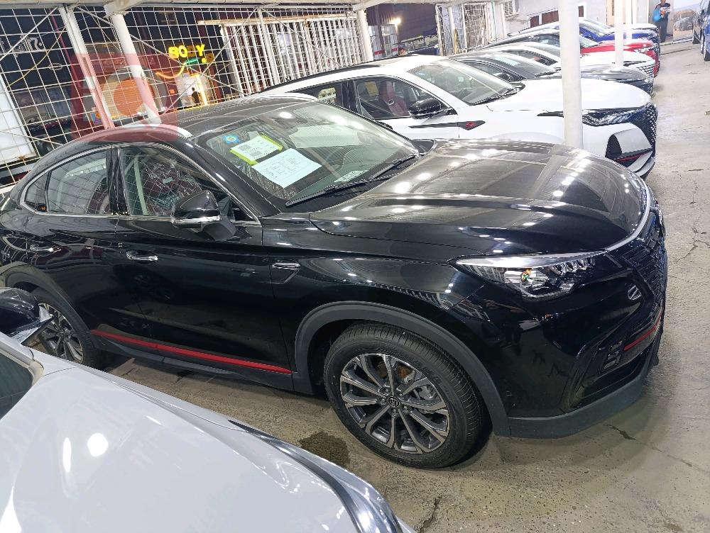 Changan CS85